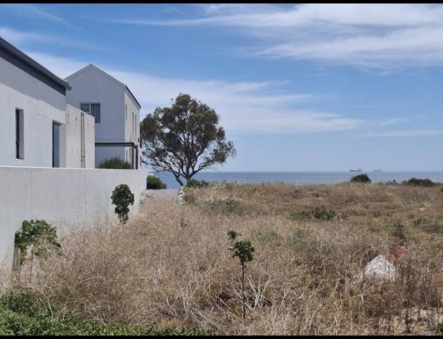 LAND FOR SALE IN SANDY POINT